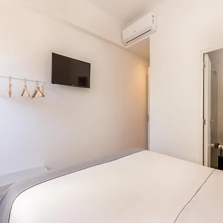 Feel Pinot Townhouse Oporto