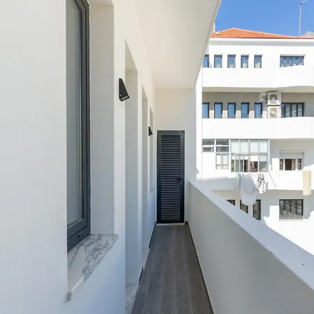 Feel Pinot Townhouse * Oporto
