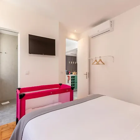 Feel Pinot Townhouse * Oporto